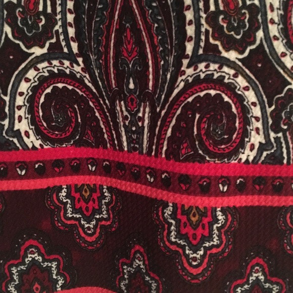 R&K - Red/Black Paisley Dress - 4 Petite - Picture 3 of 3
